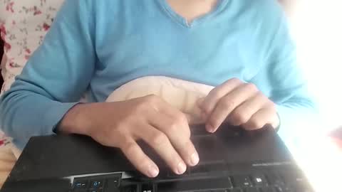 salah442765 online show from April 24, 2026, 10:50 am