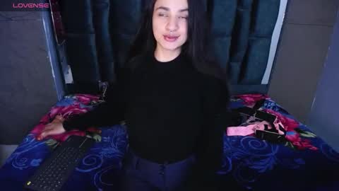 Snapshot of salamandrafon chatting on June 7, 2026, 7:45 am salamandrafon online show from June 7, 2026, 7:45 am
