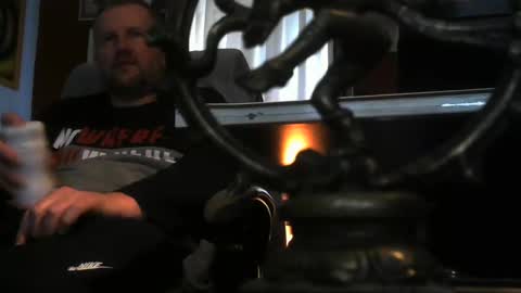 salaso138 online show from February 4, 2025, 7:51 am