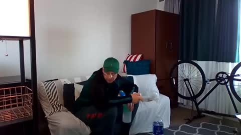 Snapshot of salis1981 chatting on February 17, 2025, 6:26 pm salis1981 online show from February 17, 2025, 6:26 pm