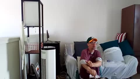 Snapshot of salis1981 chatting on March 4, 2025, 9:54 pm salis1981 online show from March 4, 2025, 9:54 pm