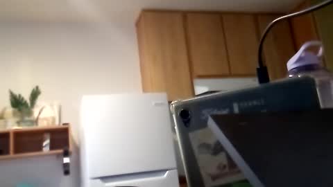 Snapshot of salis1981 chatting on October 6, 2025, 11:13 pm salis1981 online show from October 6, 2025, 11:13 pm