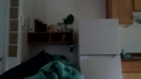 Snapshot of salis1981 chatting on October 25, 2025, 6:02 pm salis1981 online show from October 25, 2025, 6:02 pm