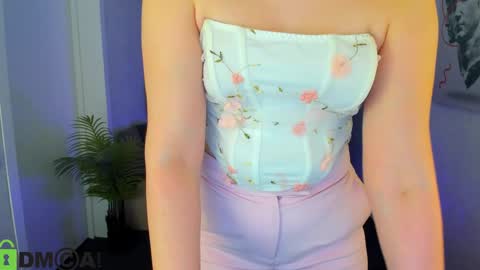 Snapshot of sally_ange1 chatting on April 25, 2026, 1:41 pm Sally online show from April 25, 2026, 1:41 pm