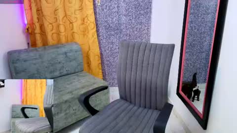 Snapshot of sally_ricci chatting on June 9, 2026, 2:06 pm sally_ricci online show from June 9, 2026, 2:06 pm