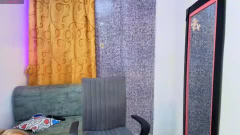 Snapshot of sally_ricci chatting on July 19, 2026, 3:32 am sally_ricci online show from July 19, 2026, 3:32 am
