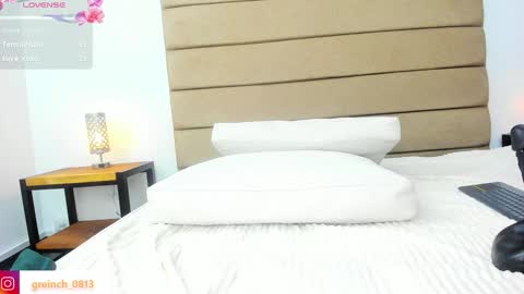 Snapshot of sally_rosses chatting on February 8, 2025, 2:38 pm sally rosses online show from February 8, 2025, 2:38 pm