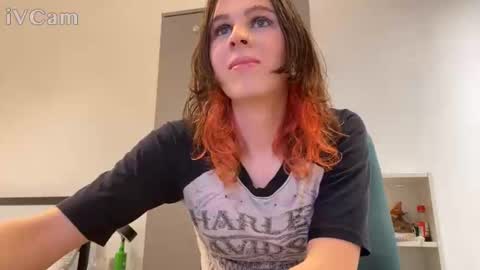 Sally Vae online show from April 21, 2026, 8:12 pm