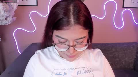  Sally White  online show from December 16, 2025, 3:11 am