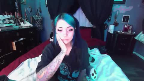 sallylynnxx online show from February 4, 2026, 6:19 am