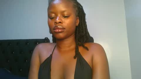 sallysasha254 online show from October 2, 2025, 9:33 pm