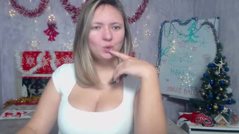 Snapshot of sallyverda chatting on December 19, 2025, 7:10 pm Sally online show from December 19, 2025, 7:10 pm