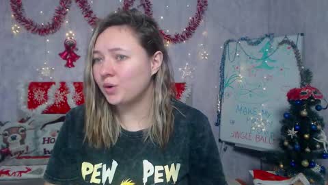 Snapshot of sallyverda chatting on January 8, 2026, 6:43 pm Sally online show from January 8, 2026, 6:43 pm