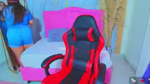 salma_27 online show from October 27, 2025, 7:40 pm