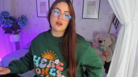 Snapshot of salmaacute chatting on December 17, 2024, 12:34 am Salma online show from December 17, 2024, 12:34 am