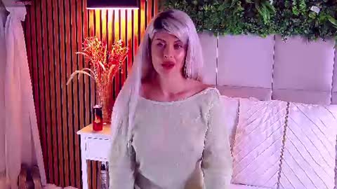 Snapshot of salmaroze chatting on June 18, 2026, 4:02 am SalmaRoze online show from June 18, 2026, 4:02 am