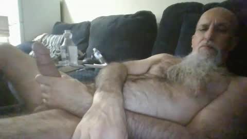 Snapshot of salmongino69 chatting on January 24, 2025, 5:42 am GINO online show from January 24, 2025, 5:42 am