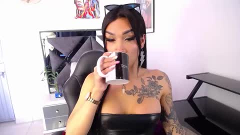 SALO HOT online show from November 9, 2025, 2:48 pm