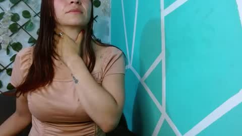 Salome  Salemhornys online show from May 24, 2026, 3:11 am