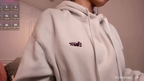 Snapshot of salome__evans chatting on November 25, 2025, 2:06 pm salome__evans online show from November 25, 2025, 2:06 pm