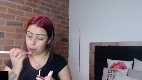 Snapshot of salome__palmer chatting on March 6, 2025, 8:05 pm online show from March 6, 2025, 8:05 pm