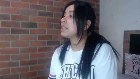 Snapshot of salome__palmer chatting on December 16, 2025, 5:29 pm online show from December 16, 2025, 5:29 pm