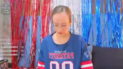 Snapshot of salome_cruxx chatting on July 4, 2026, 12:00 pm salome_cruxx online show from July 4, 2026, 12:00 pm