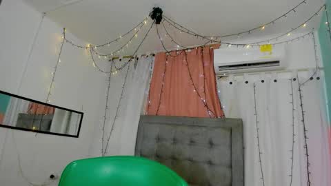 salome online show from December 17, 2025, 6:47 pm