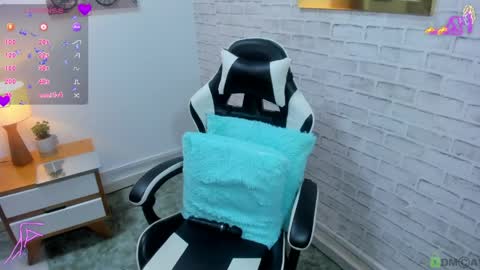 Snapshot of salome_rojas_ chatting on May 20, 2026, 9:21 pm Salome online show from May 20, 2026, 9:21 pm