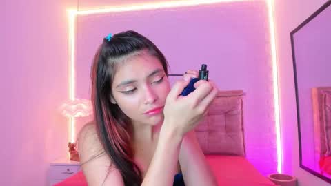 Snapshot of salome_rouse chatting on November 30, 2025, 3:54 am Salome Rose online show from November 30, 2025, 3:54 am