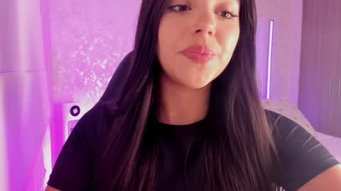 salo online show from February 3, 2025, 1:52 am