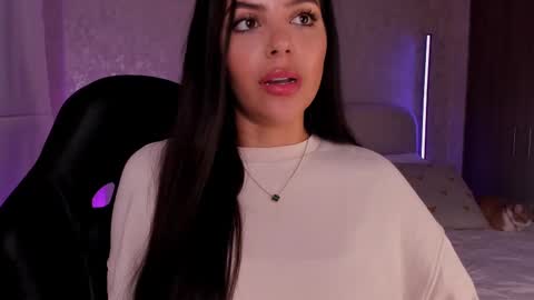 salo online show from February 19, 2025, 2:12 am