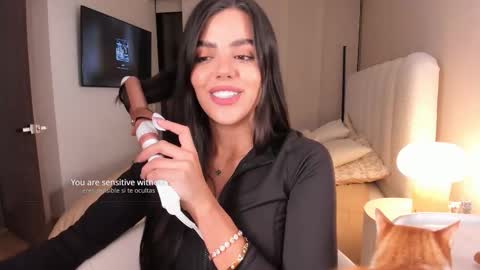 salo online show from September 23, 2025, 1:19 am