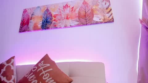 Salome online show from April 13, 2026, 8:36 pm