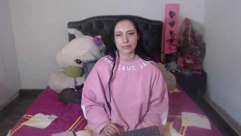 yenny online show from November 18, 2025, 4:28 am