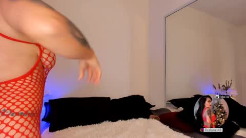 Snapshot of salomekross_ chatting on January 15, 2025, 6:54 am Salome Kross online show from January 15, 2025, 6:54 am