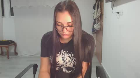 Snapshot of salomesaints chatting on January 15, 2026, 2:05 am salome online show from January 15, 2026, 2:05 am