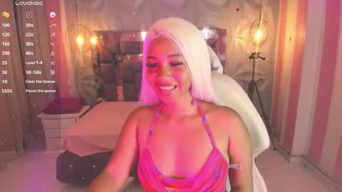 Snapshot of saloome_collins chatting on November 12, 2025, 5:08 am saloome_collins online show from November 12, 2025, 5:08 am