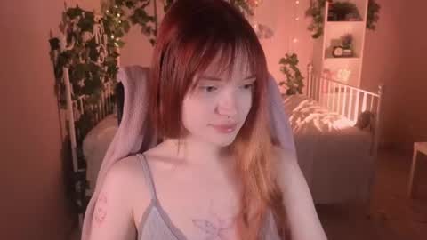 Snapshot of salt_mira chatting on June 26, 2026, 5:45 am salt_mira online show from June 26, 2026, 5:45 am