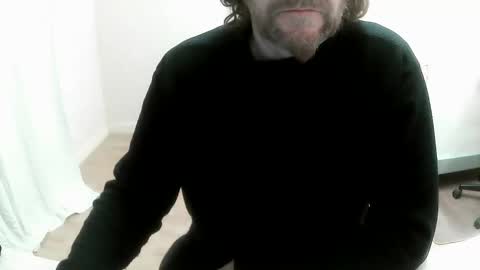 Saltimbanquier  Salt  ou  Banquier  online show from December 5, 2024, 7:38 am