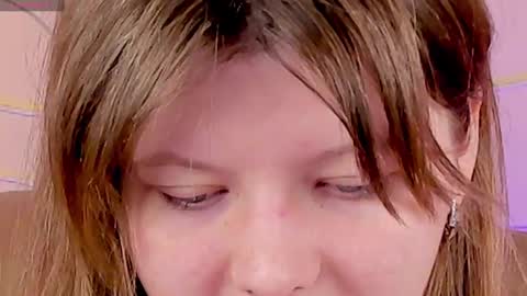 Snapshot of salut_love chatting on March 8, 2025, 10:32 am Ruby online show from March 8, 2025, 10:32 am