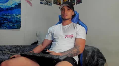   online show from October 22, 2025, 1:28 am