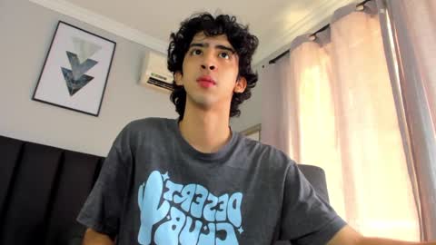 Snapshot of salvatore_monterey chatting on February 28, 2025, 2:09 pm salvatore online show from February 28, 2025, 2:09 pm