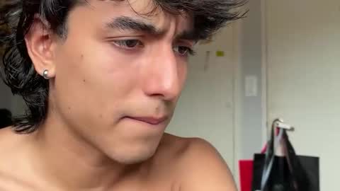 salvatore_montt online show from February 8, 2026, 8:45 pm