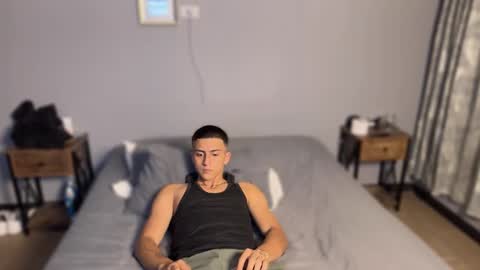 Snapshot of salvatore_romanoo chatting on November 7, 2025, 6:57 am Salvatore online show from November 7, 2025, 6:57 am