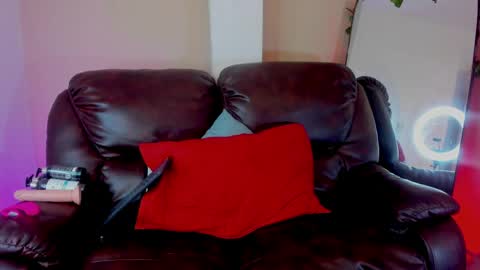  Salvatore online show from May 19, 2026, 11:00 pm