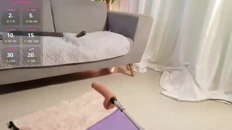 saly_moon1 online show from May 22, 2026, 12:51 am