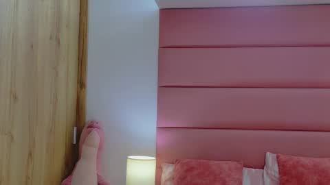 Snapshot of sam_and_lisa_ chatting on November 8, 2025, 12:55 am sam_and_lisa_ online show from November 8, 2025, 12:55 am