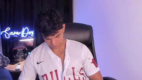 llll sammu llll online show from January 22, 2025, 3:41 am