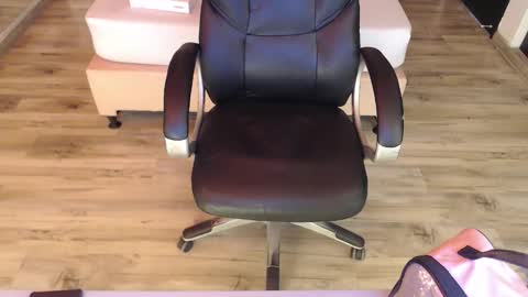 SAM MANSON online show from January 12, 2026, 12:10 pm